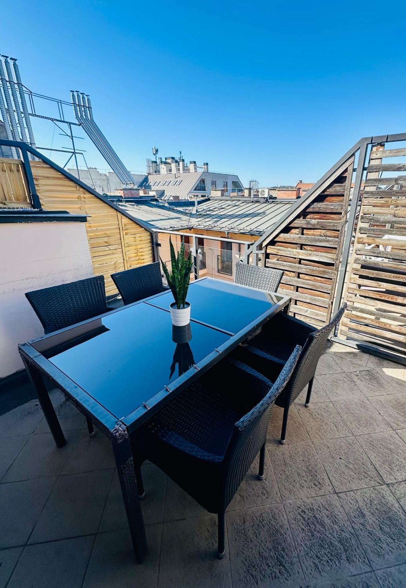 Loft With Rooftop And Free Parking In Garage — Fotók 1