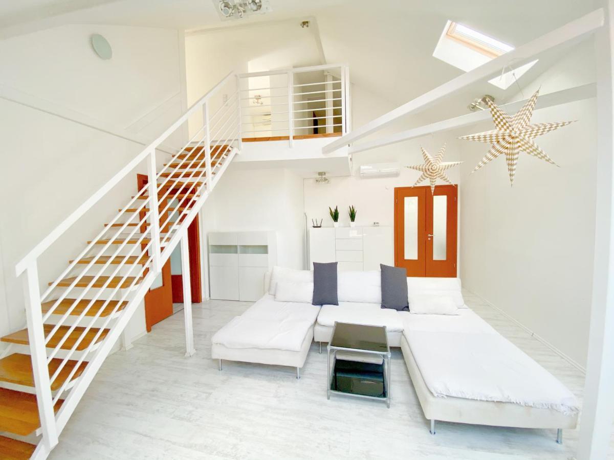 Loft With Rooftop And Free Parking In Garage — Fotók 3